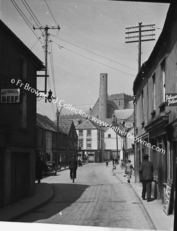 STREET SCENE IRISHTOWN